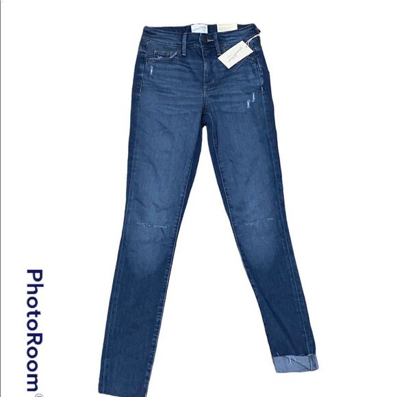 NEW WITH TAGS Women's High-Rise Skinny Jeans - Universal Thread SIZE 00‎ - Picture 2 of 8